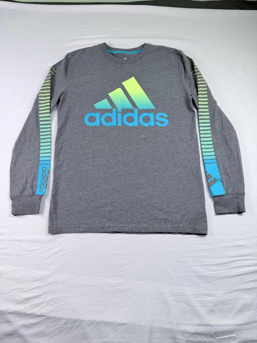 Adidas Long Sleeve Boys Shirt Size Large